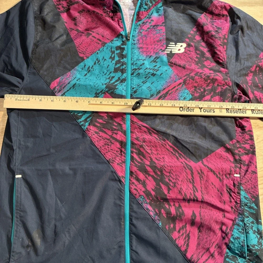 New Balance Running Men's Small Paint Splatter Athletic Windbreaker Zip Jacket